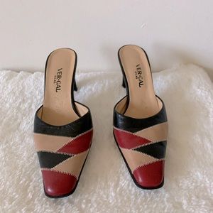 Ver Cal Tri-Color Slide-on Pumps